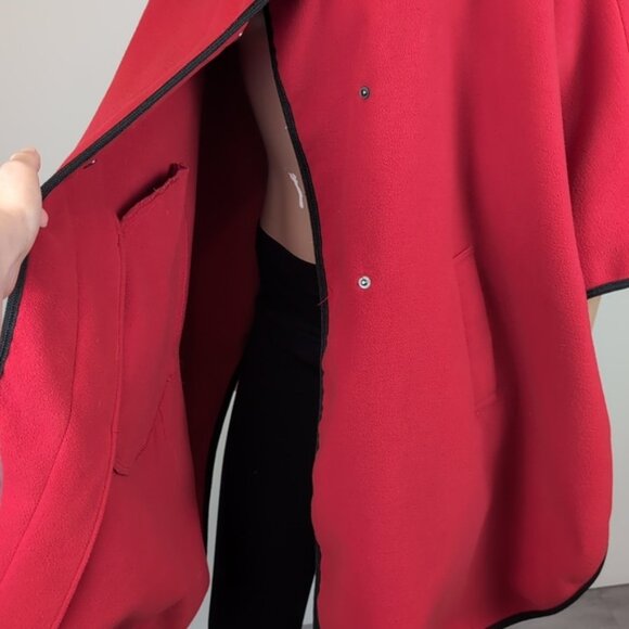 Vintage Laura Red Cape Black Trim Romantic Winter Poncho Coat Formal Christmas - Picture 7 of 15